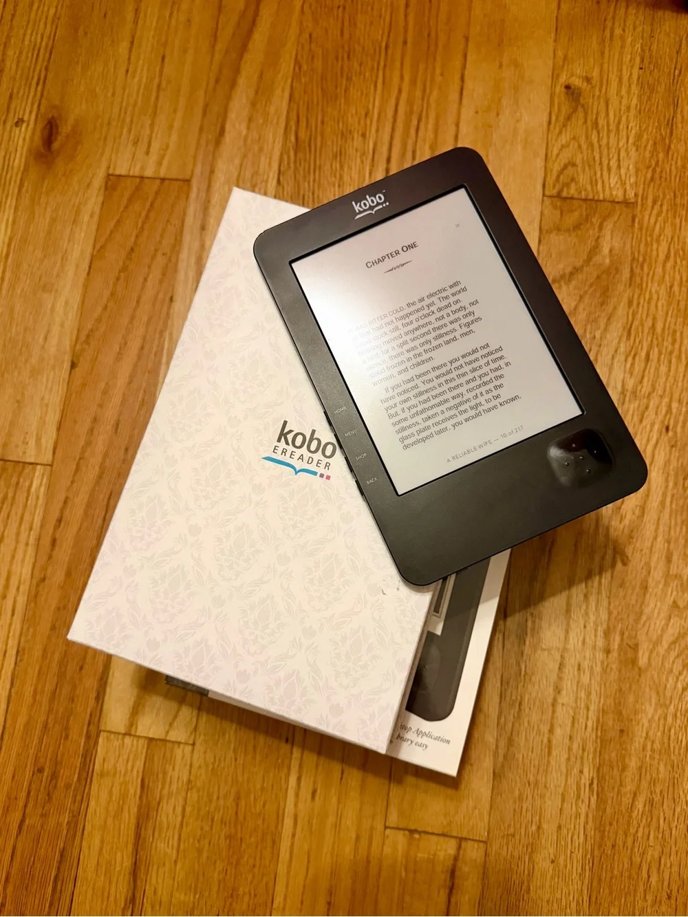 Kobo WiFi N289 eReader with Original Box